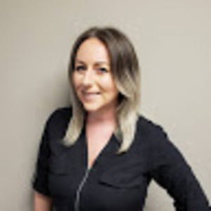 Meet your Posher, Suzanne